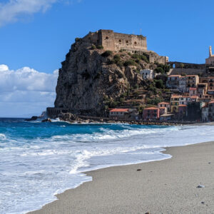 Da Scilla a Tropea, attraverso la Ciclovia dei parchi della Calabria